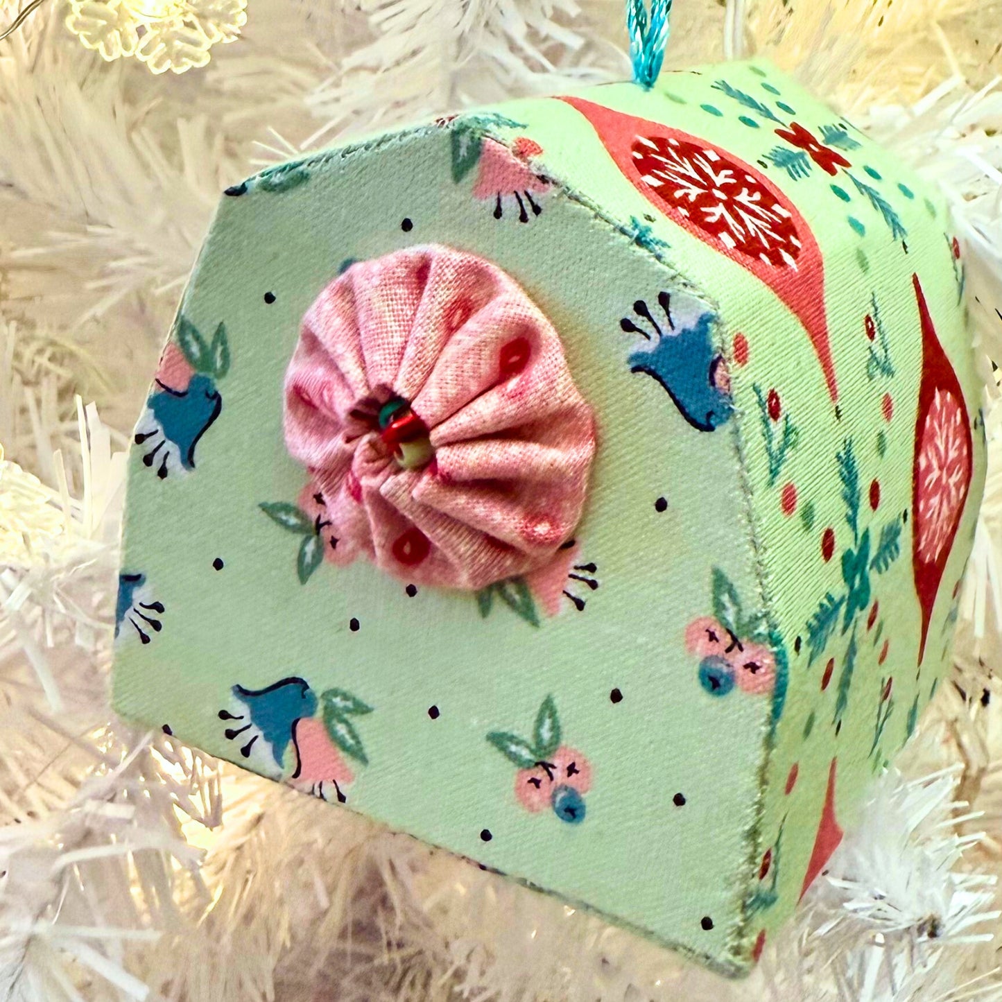 Quilt Barn Ornament: PDF Pattern