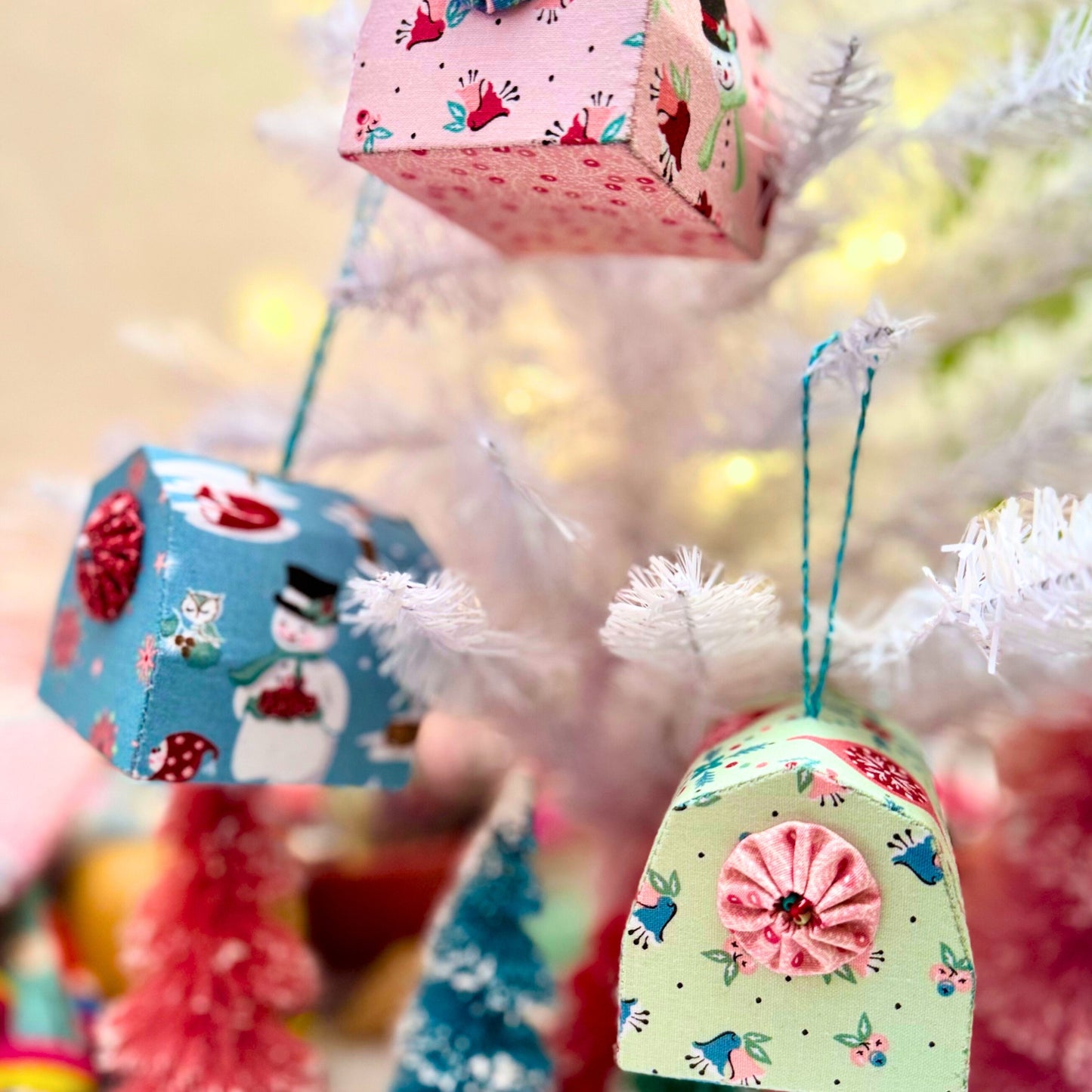 Quilt Barn Ornament: PDF Pattern