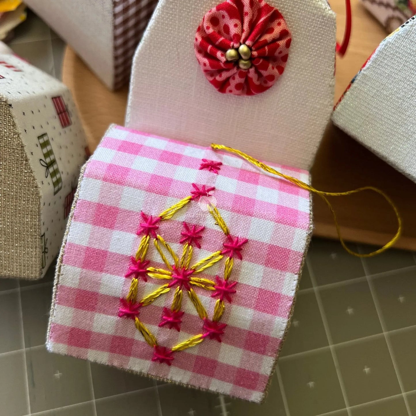 Quilt Barn Ornament PatternCraftapalooza DesignsPDF Pattern