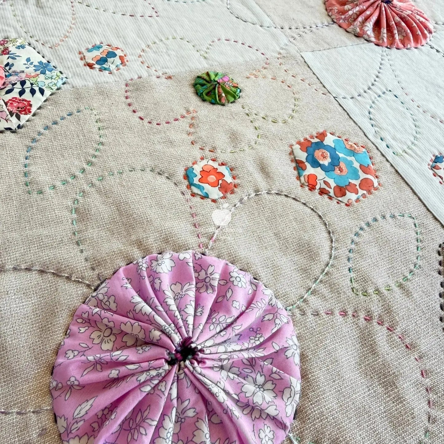 Florafield Pillow PDF Pattern (20in x 20in/50cm x 50cm) 