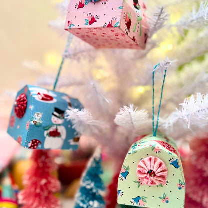 Quilt Barn Ornament: PDF Pattern