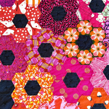 Hey Hexy Pillow PDF Pattern (18in x 18in/45cm x 45cm) - Hand Sew Hexagons Without Papers