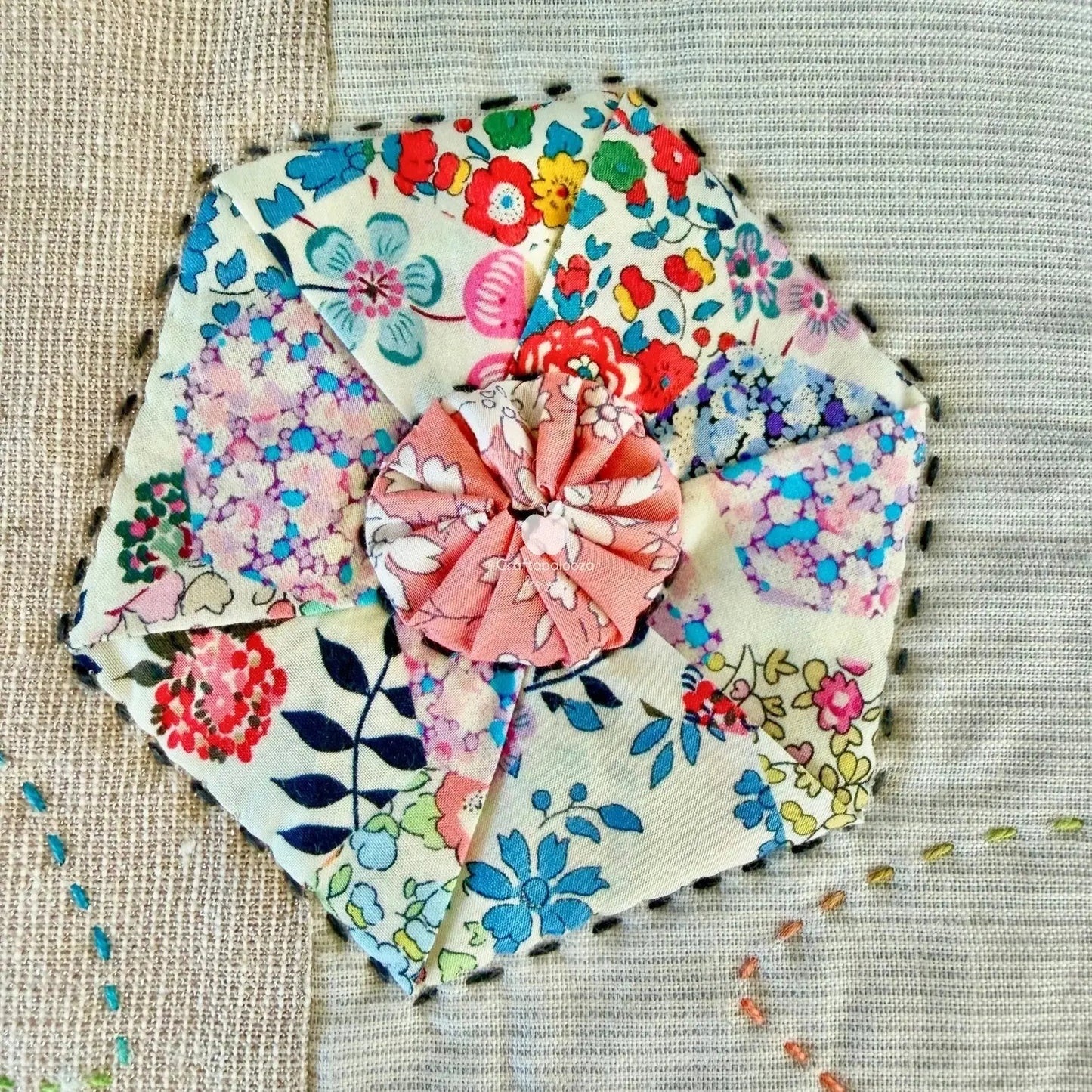 Florafield Pillow PDF Pattern (20in x 20in/50cm x 50cm)Craftapalooza DesignsPillow | Cushion