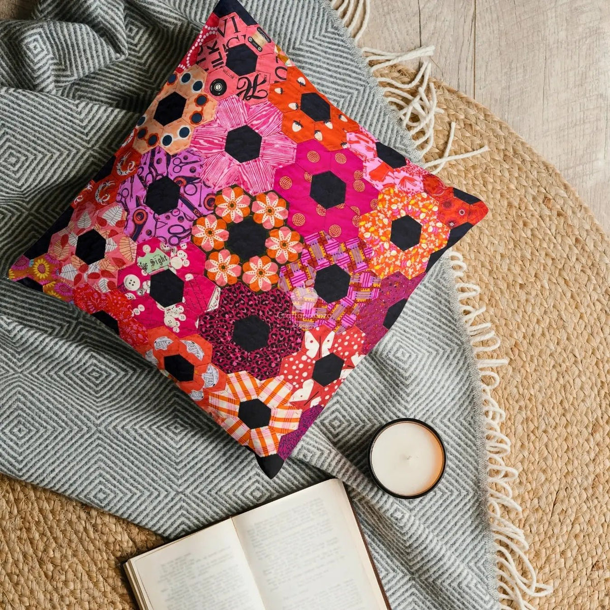 Hey Hexy Pillow PDF Pattern (18in x 18in/45cm x 45cm) - Hand Sew Hexag ...