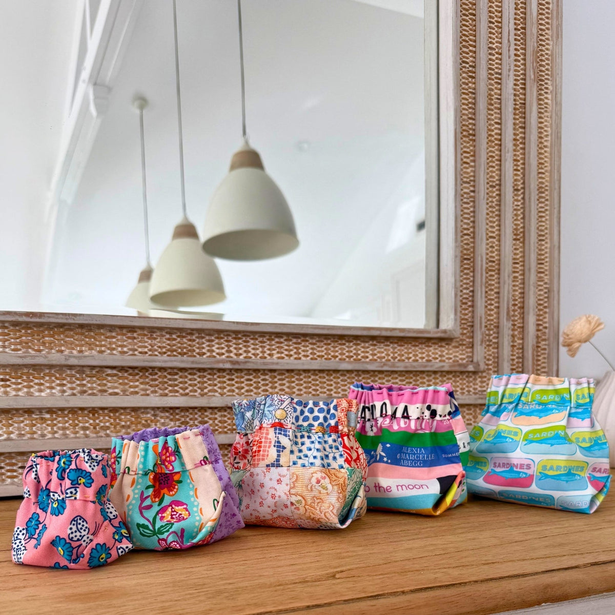 Lil' Scrap Bucket - thread and scrap fabric catcher Craftapalooza Designs Sewing Notion