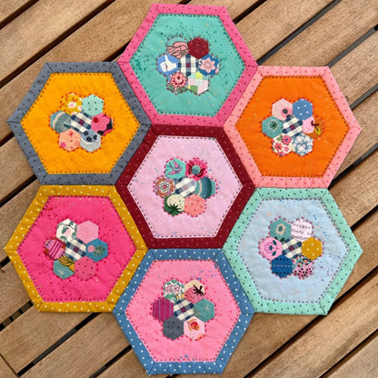 Poppin' Table Topper | Placemat | Mini Quilt: PDF PatternCraftapalooza DesignsPDF Pattern