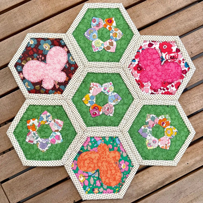 Poppin' Table Topper | Placemat | Mini Quilt: PDF PatternCraftapalooza DesignsPDF Pattern